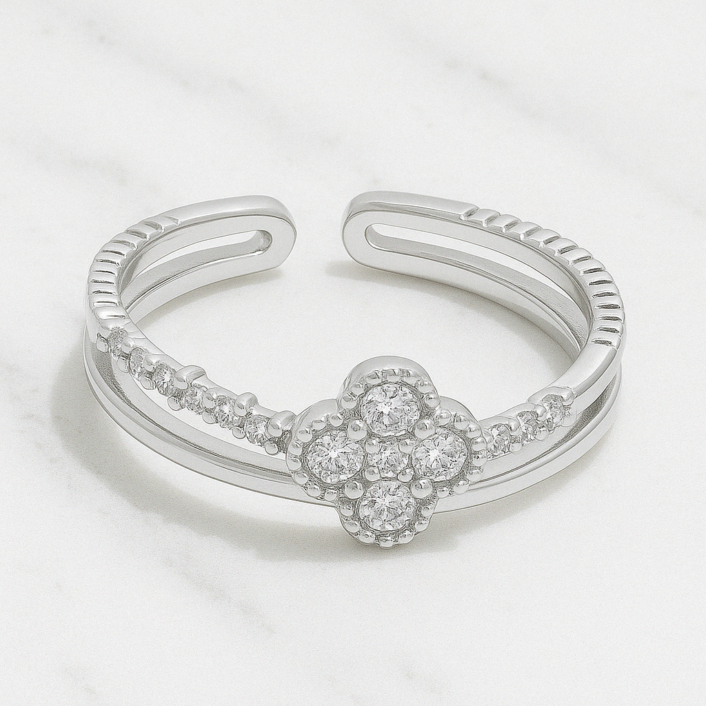 Mini Clover Ring (Silver)
