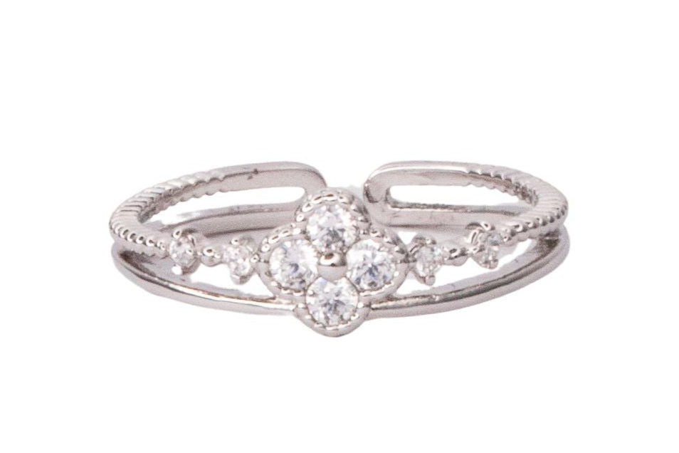 Mini Clover Ring (Silver)