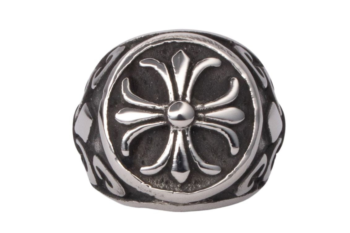 Chrome Cross Round Fleur De Lis Ring (Silver)